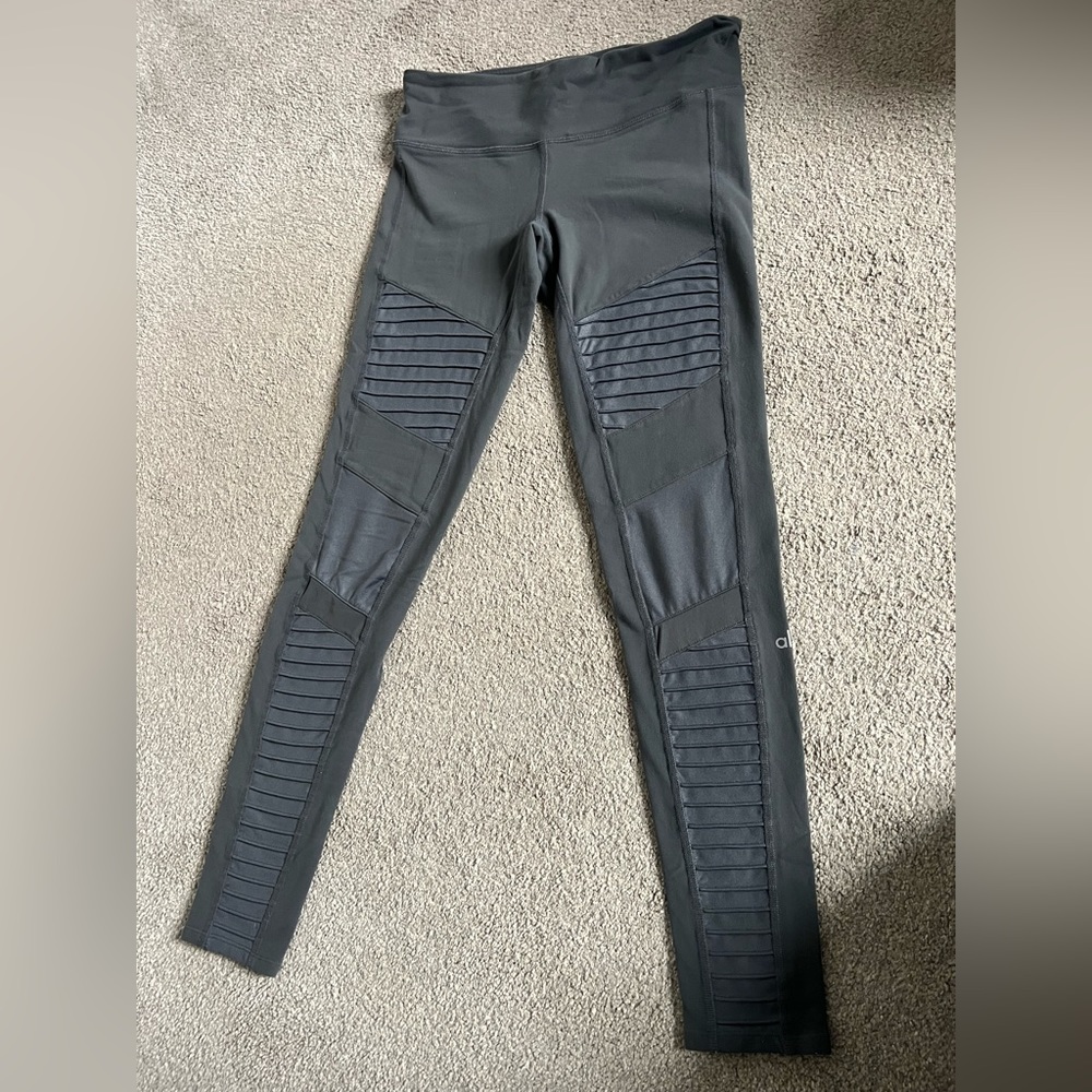 Alo leggings